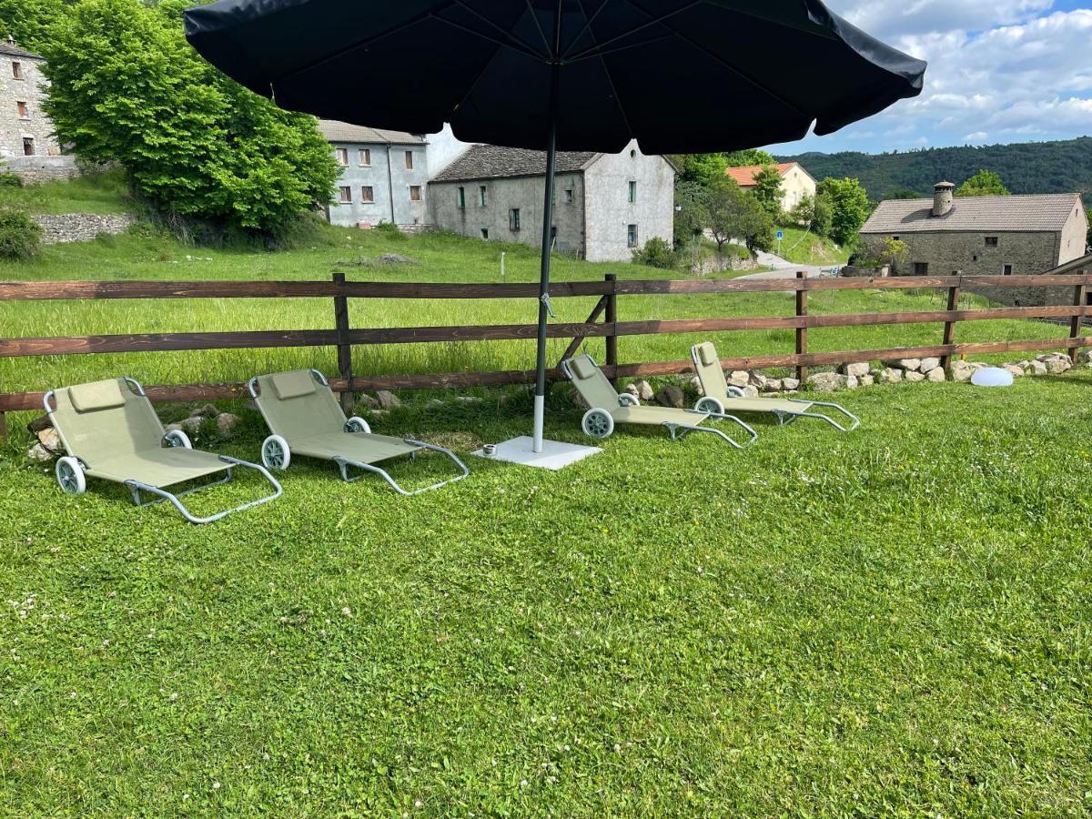 Casa Rural Laguarta - Restaurante Pensionat Eksteriør billede